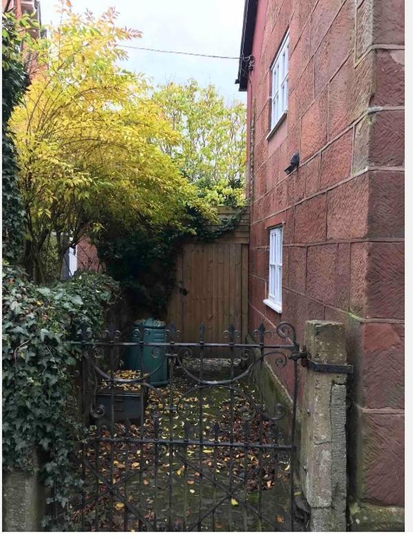 Pear Tree Cottage Courtyard Σριούσμπερι Εξωτερικό φωτογραφία