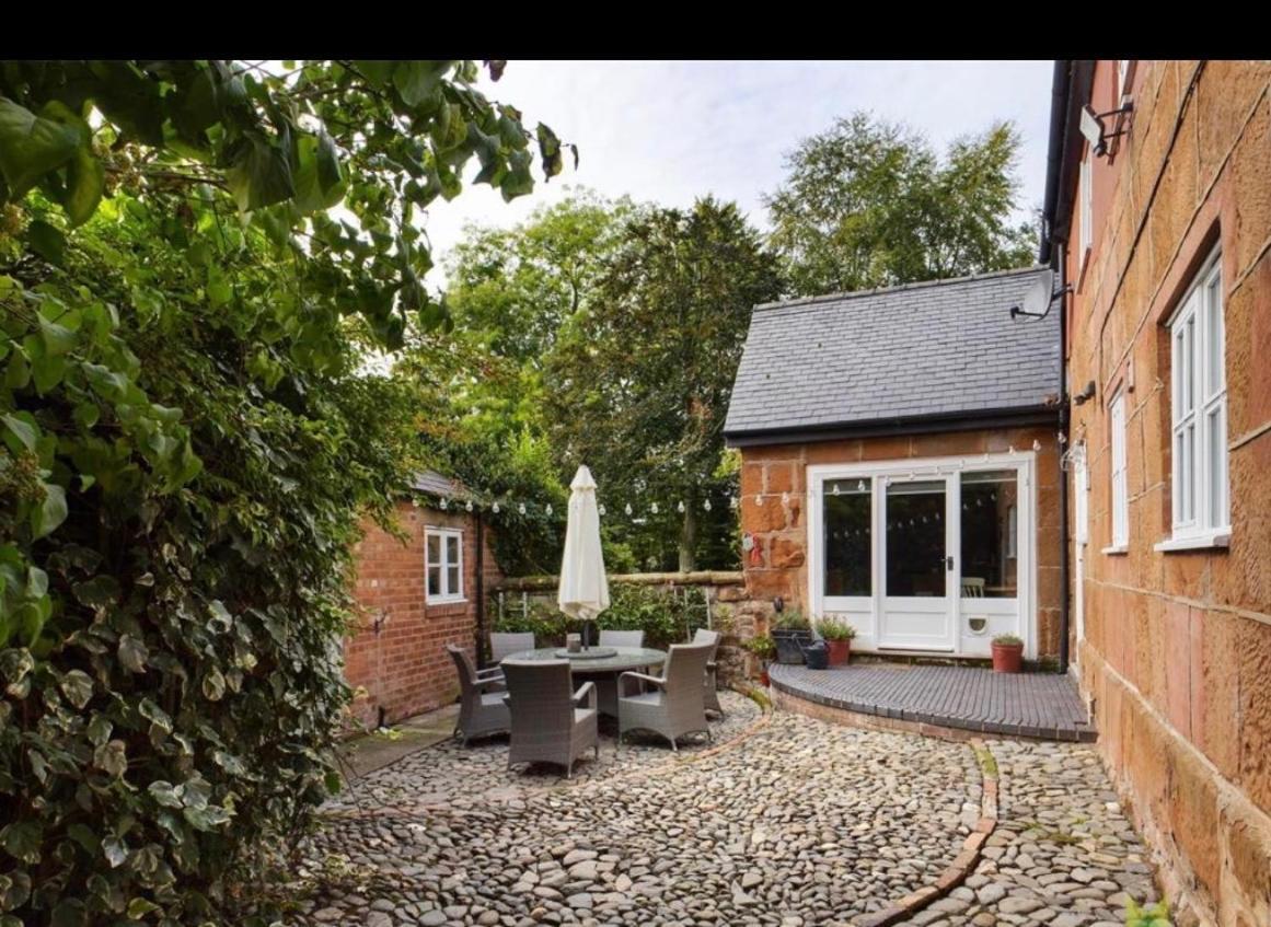 Pear Tree Cottage Courtyard Σριούσμπερι Εξωτερικό φωτογραφία
